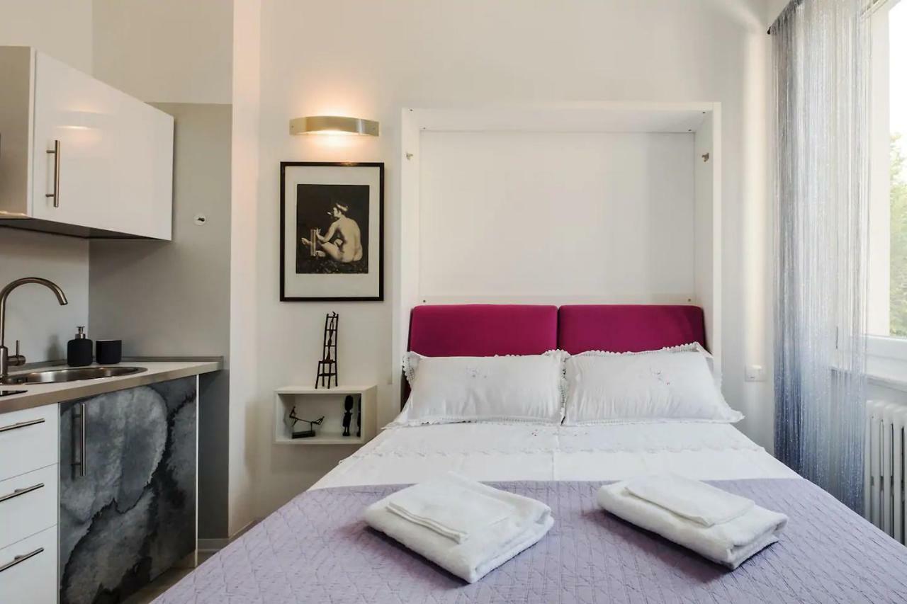 ℒovely & ℰlegant Studio Next To Duomo/Missori 밀라노 외부 사진