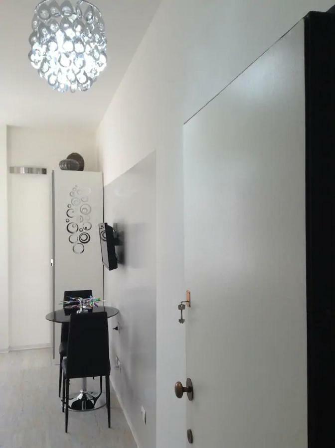 ℒovely & ℰlegant Studio Next To Duomo/Missori 밀라노 외부 사진